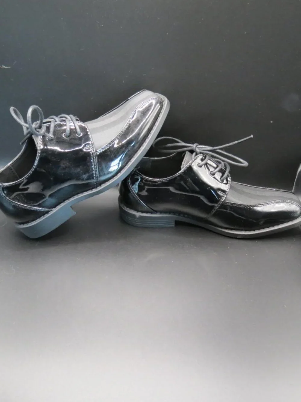 Felipe Stefano Boys Black Oxford Dress Shoes Patent Leather Size 13M